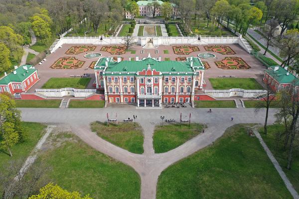 Kadriorg Palace