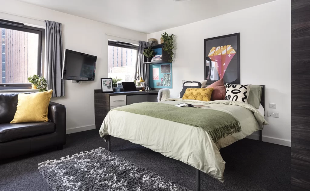 Accommodation options in Liverpool